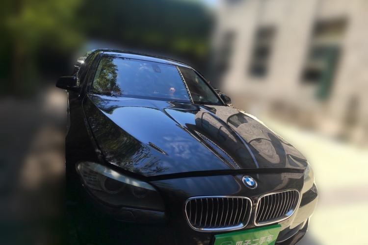 Used BMW 5 Series 2011 535i Luxury Sport Edition Front