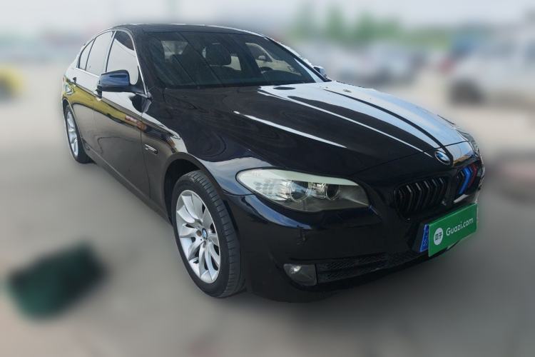 Used BMW 5 Series 2011 535i Sport Edition Front Right 45 Deg