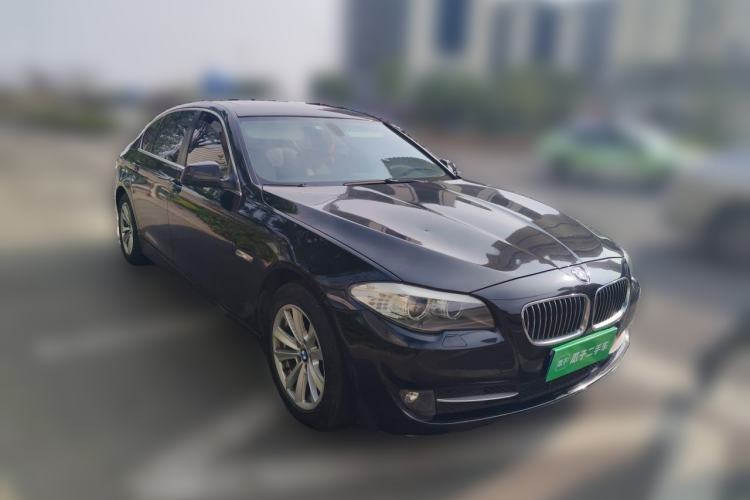 Used BMW 5 Series 2011 523Li Luxury Model Front Right 45 Deg