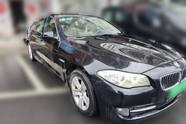 Used BMW 5 Series 2011 528Li Leading Model Front Right 45 Deg