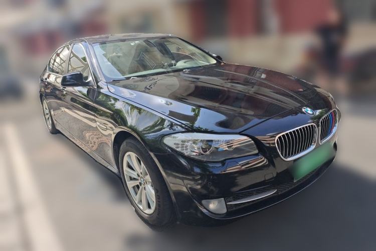 Used BMW 5 Series 2011 523Li Luxury Model Front Right 45 Deg