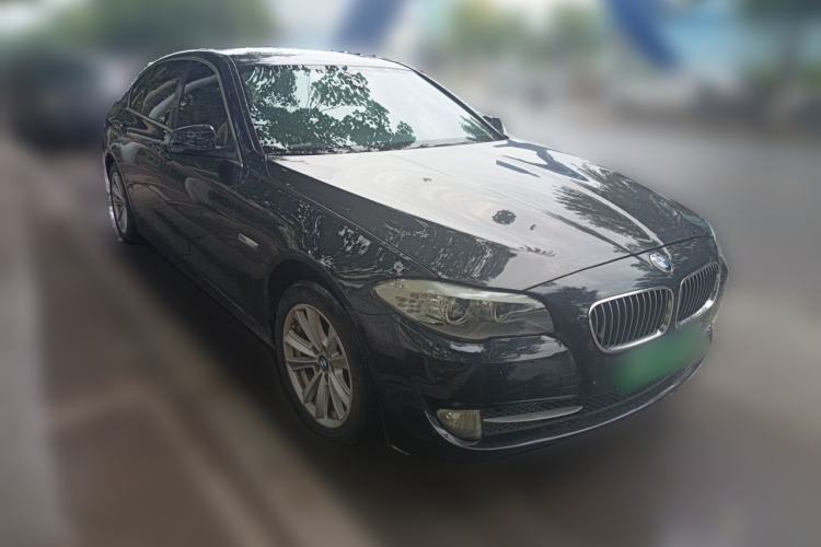 Used BMW 5 Series 2011 523Li Leading Model Front Right 45 Deg