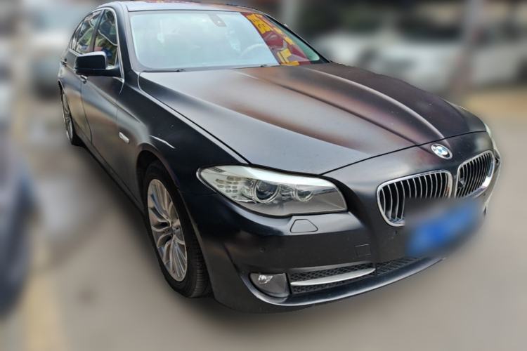Used BMW 5 Series 2011 523Li Luxury Model Front Right 45 Deg