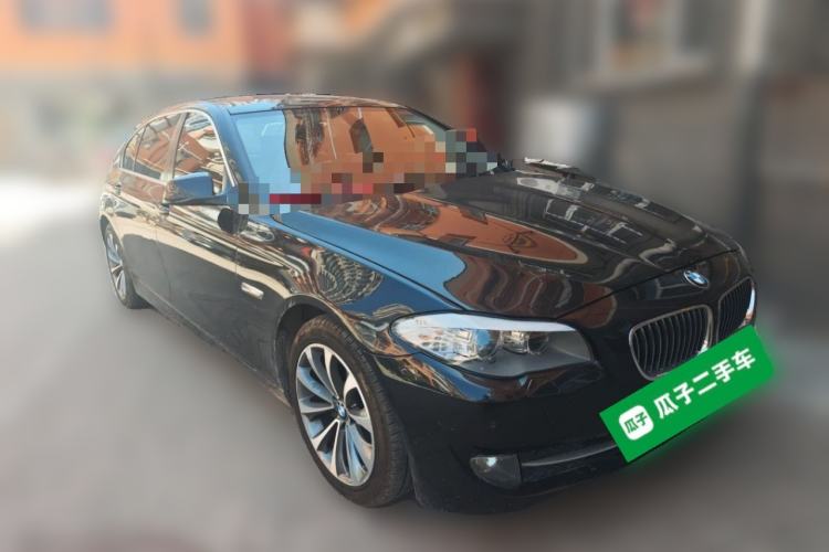 Used BMW 5 Series 2011 528Li Leading Model Front Right 45 Deg