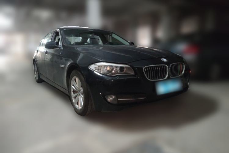Used BMW 5 Series 2011 523Li Luxury Model Front Right 45 Deg