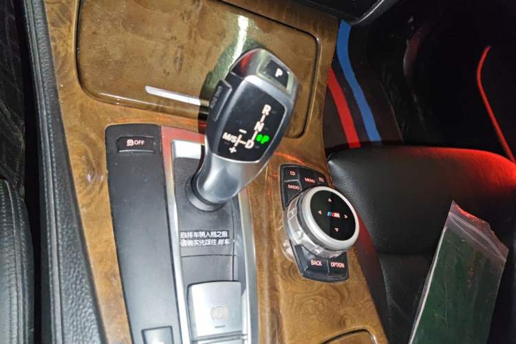 Used BMW 5 Series 2011 528Li Leading Model Gear Lever