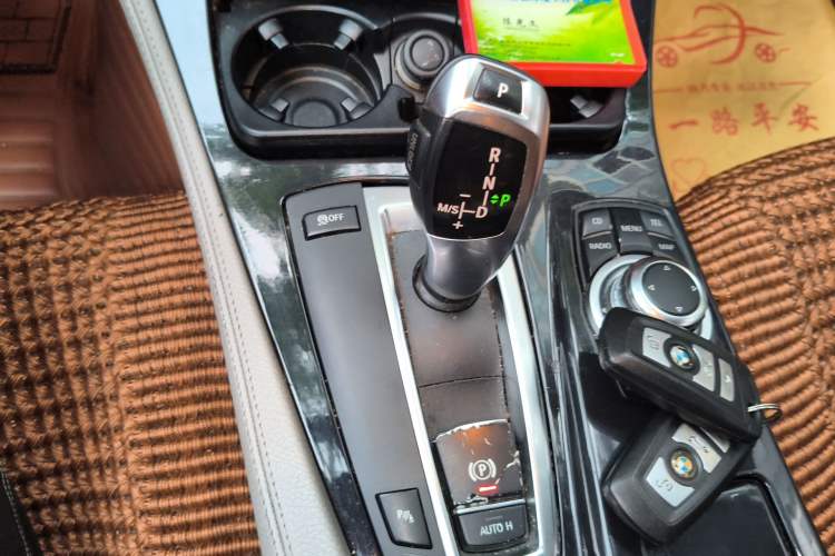 Used BMW 5 Series 2011 520Li Elegant Model Gear Lever