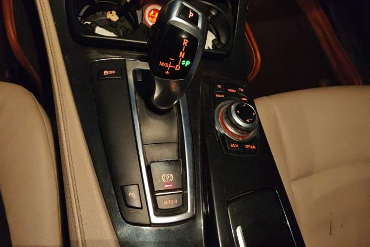Used BMW 5 Series 2011 520Li Elegant Model Gear Lever