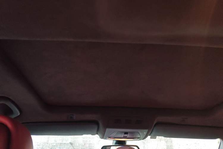 Used BMW 5 Series 2011 520Li Elegant Model Headliner