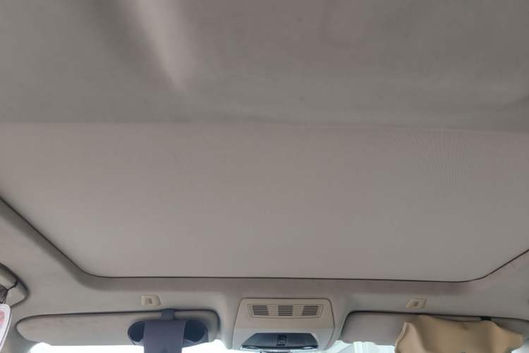 Used BMW 5 Series 2011 535i Sport Edition Headliner
