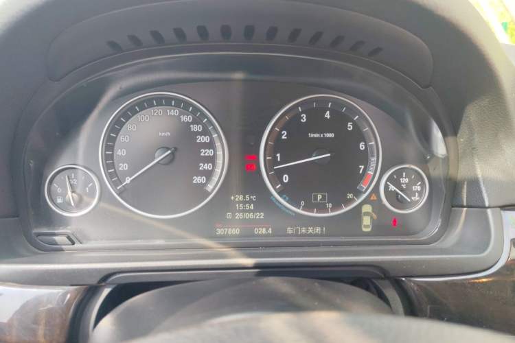 Used BMW 5 Series 2011 523Li Luxury Model Instrument Cluster