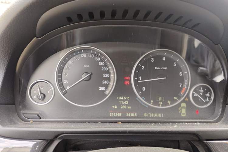 Used BMW 5 Series 2011 520Li Elegant Model Instrument Cluster