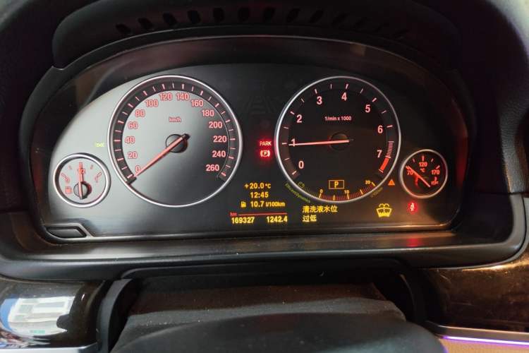 Used BMW 5 Series 2011 523Li Luxury Model Instrument Cluster