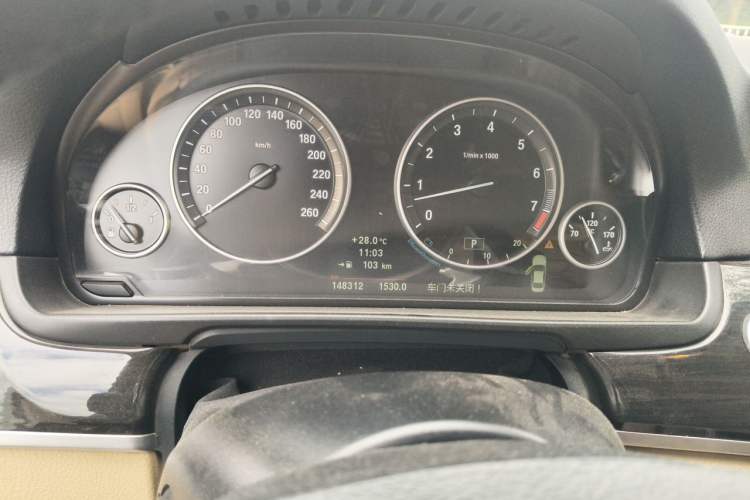 Used BMW 5 Series 2011 535i xDrive Luxury Edition Instrument Cluster