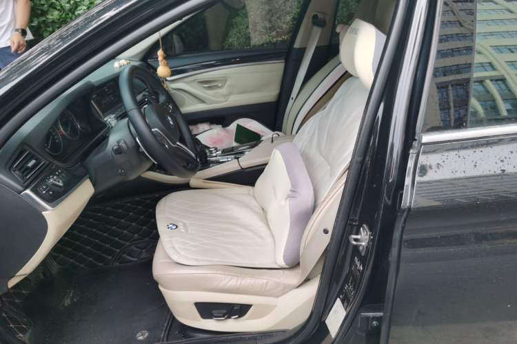 Used BMW 5 Series 2011 520Li Elegant Model Left Front Seat