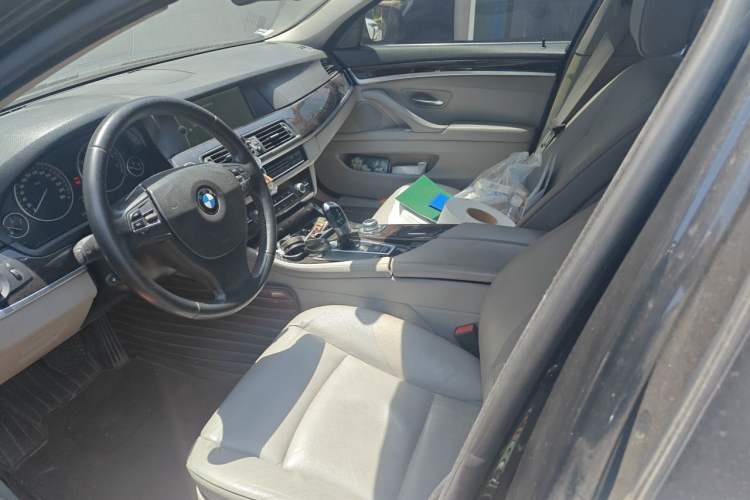Used BMW 5 Series 2011 523Li Luxury Model Left Front Seat