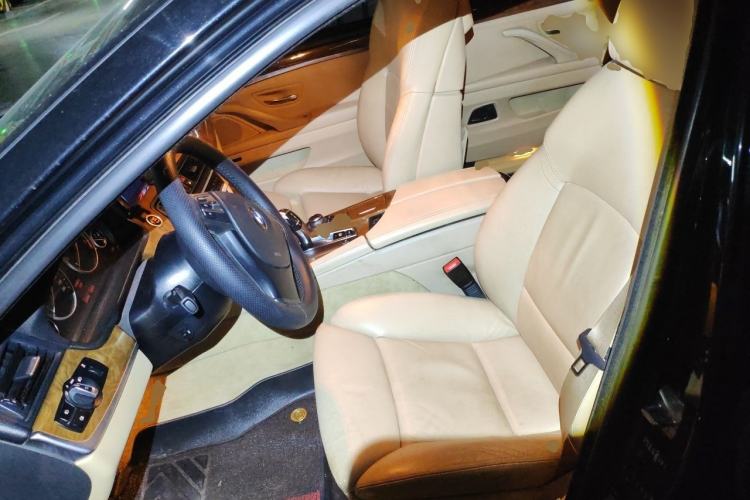 Used BMW 5 Series 2011 528Li Luxury Model Left Front Seat