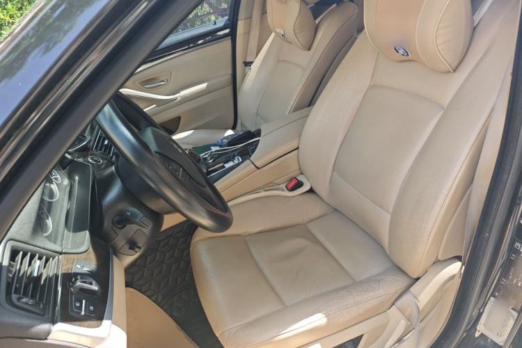 Used BMW 5 Series 2011 523Li Luxury Model Left Front Seat