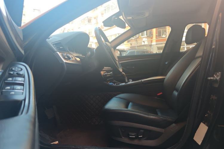 Used BMW 5 Series 2011 528Li Leading Model Left Front Seat