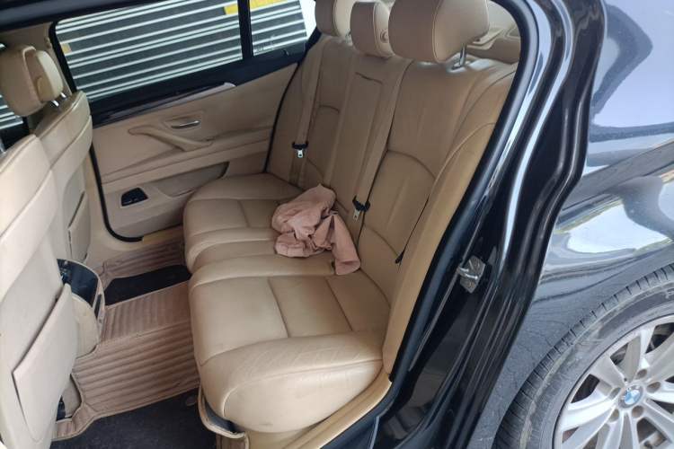 Used BMW 5 Series 2011 520Li Elegant Model Left Rear Seat