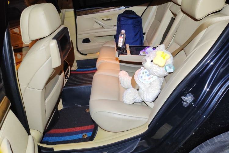 Used BMW 5 Series 2011 528Li Luxury Model Left Rear Seat