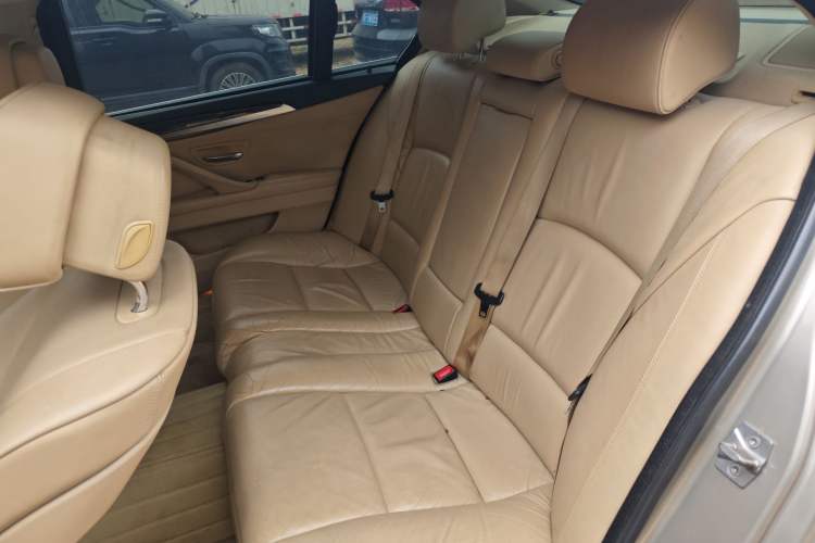 Used BMW 5 Series 2011 535Li Leading Model Left Rear Seat