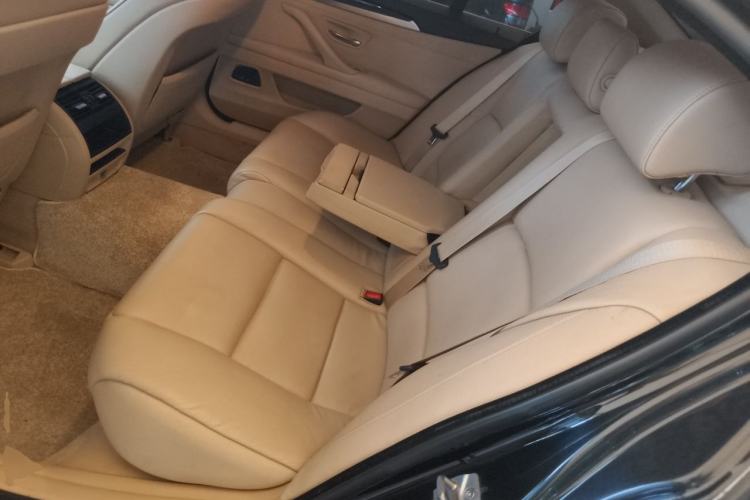 Used BMW 5 Series 2011 520Li Elegant Model Left Rear Seat