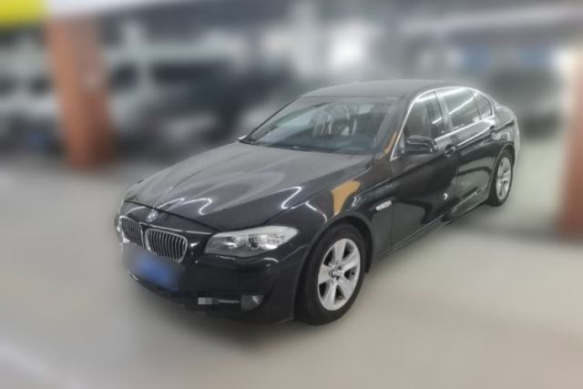 Ojetý BMW 5 Series 2011 528Li Leading Model