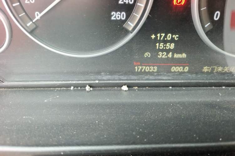 Used BMW 5 Series 2011 528Li Luxury Model Odometer Close Up