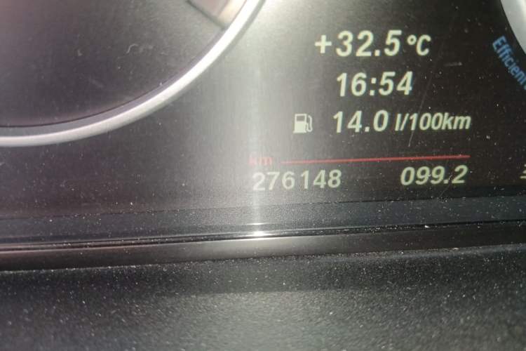 Used BMW 5 Series 2011 523Li Leading Model Odometer Close Up