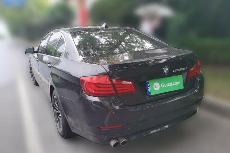 Used BMW 5 Series 2011 520Li Elegant Model Rear Left 45 Deg
