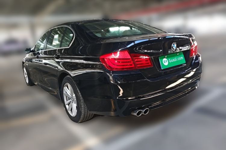 Used BMW 5 Series 2011 520Li Elegant Model Rear Left 45 Deg