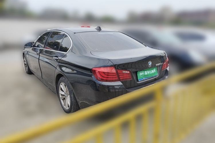 Used BMW 5 Series 2011 520Li Elegant Model Rear Left 45 Deg