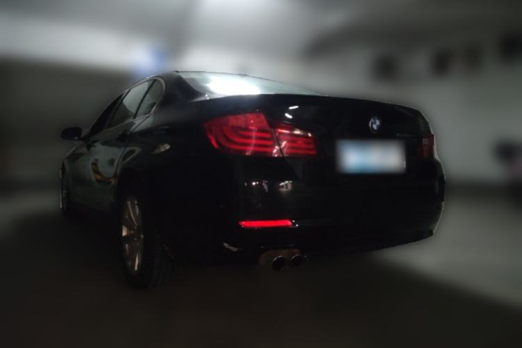 Used BMW 5 Series 2011 523Li Luxury Model Rear Left 45 Deg