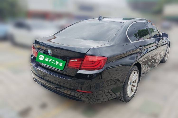 Used BMW 5 Series 2011 520Li Elegant Model Rear Right 45 Deg