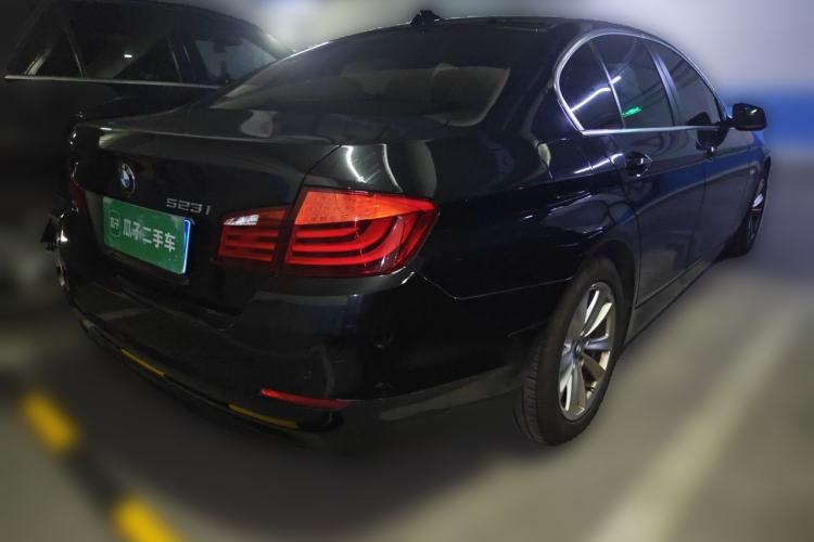 Used BMW 5 Series 2011 523i Leading Model Rear Right 45 Deg