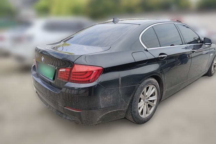 Used BMW 5 Series 2011 520Li Elegant Model Rear Right 45 Deg