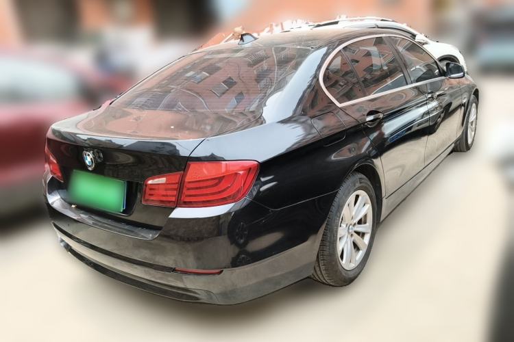 Used BMW 5 Series 2011 520Li Elegant Model Rear Right 45 Deg