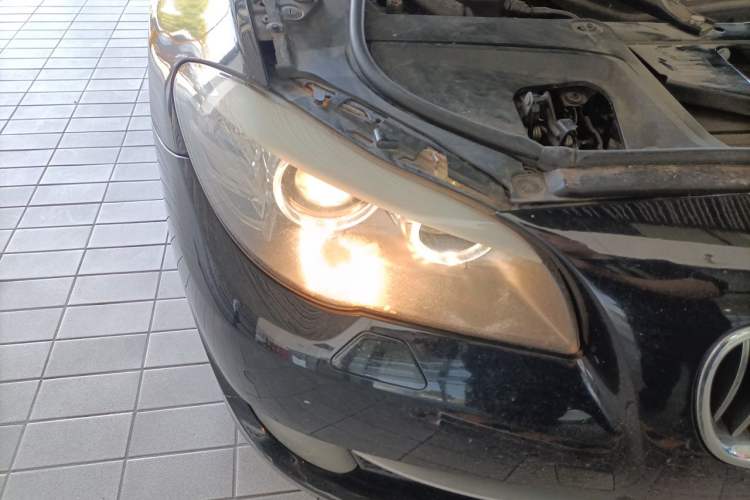 Used BMW 5 Series 2011 520Li Elegant Model Right Front Headlight