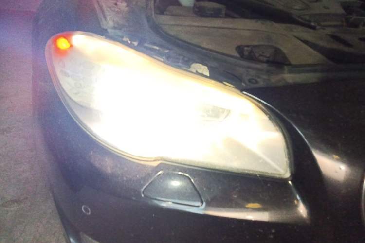 Used BMW 5 Series 2011 523Li Leading Model Right Front Headlight