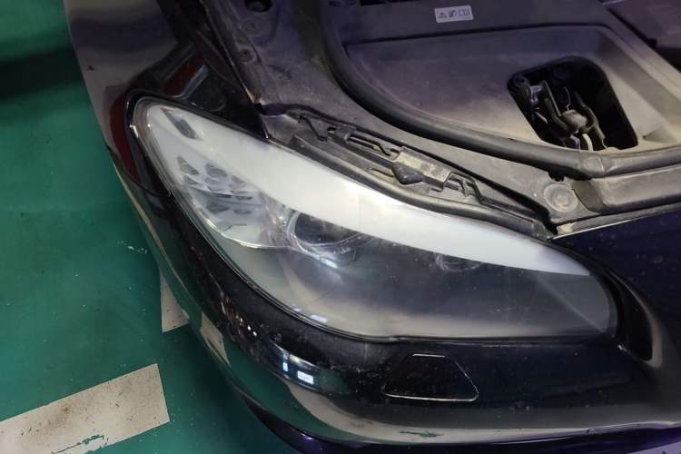 Used BMW 5 Series 2011 523Li Luxury Model Right Front Headlight