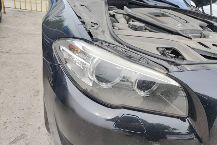 Used BMW 5 Series 2011 520Li Elegant Model Right Front Headlight