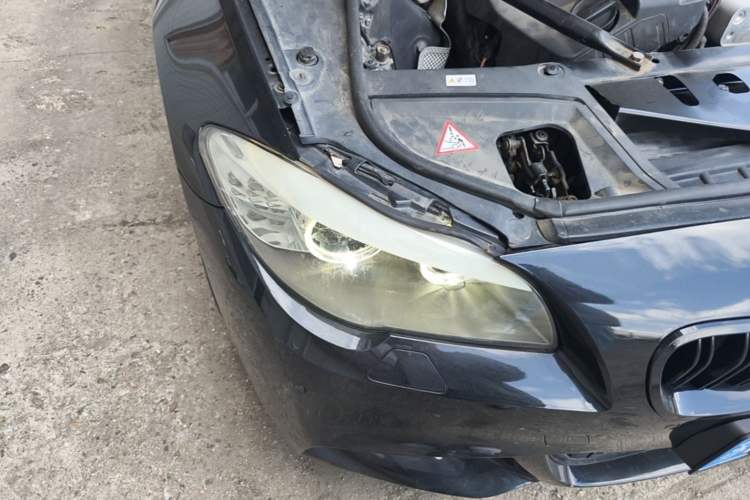 Used BMW 5 Series 2011 535i Sport Edition Right Front Headlight