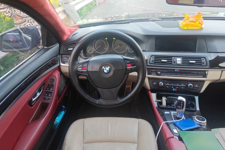 Used BMW 5 Series 2011 523Li Luxury Model Steering Wheel