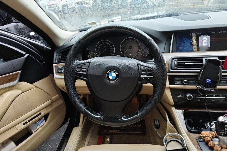 Used BMW 5 Series 2011 528Li Leading Model Steering Wheel