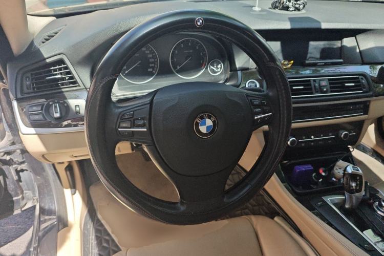 Used BMW 5 Series 2011 523Li Luxury Model Steering Wheel