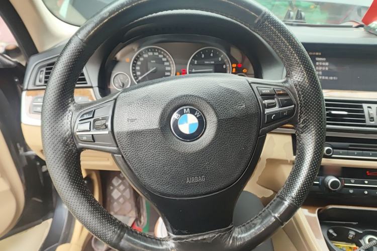Used BMW 5 Series 2011 528Li Leading Model Steering Wheel
