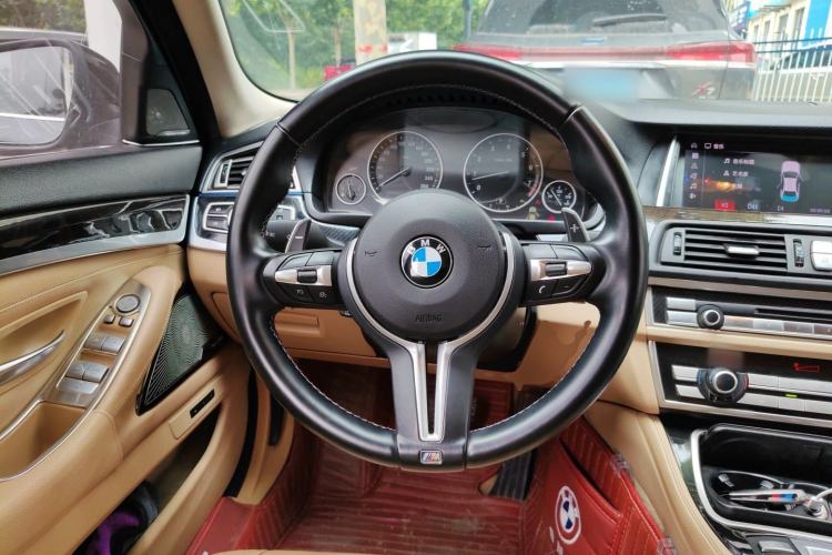 Used BMW 5 Series 2011 523Li Luxury Model Steering Wheel