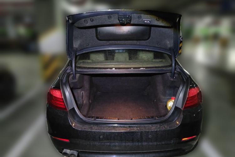Used BMW 5 Series 2011 528Li Luxury Model Trunk