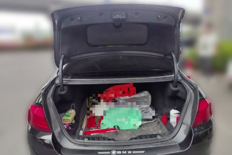 Used BMW 5 Series 2011 528Li Leading Model Trunk